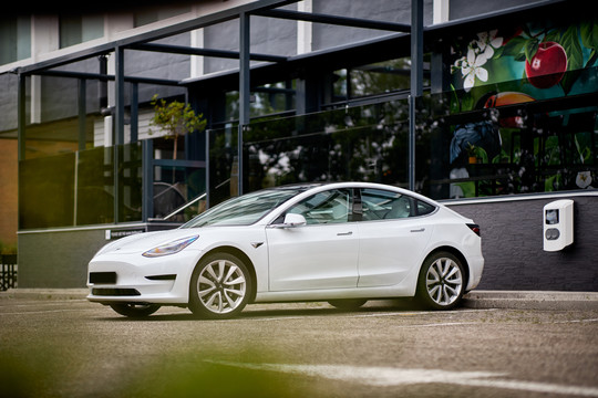 Point de charge électrique